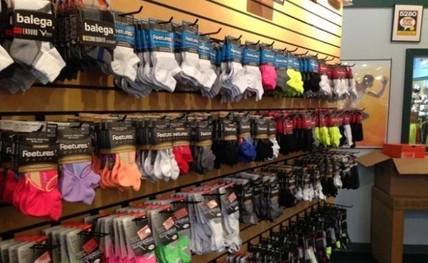 4 Benefits of Shopping at Your Local Running Store