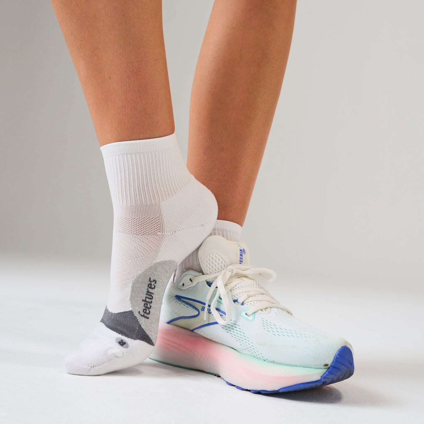 White Track Mix